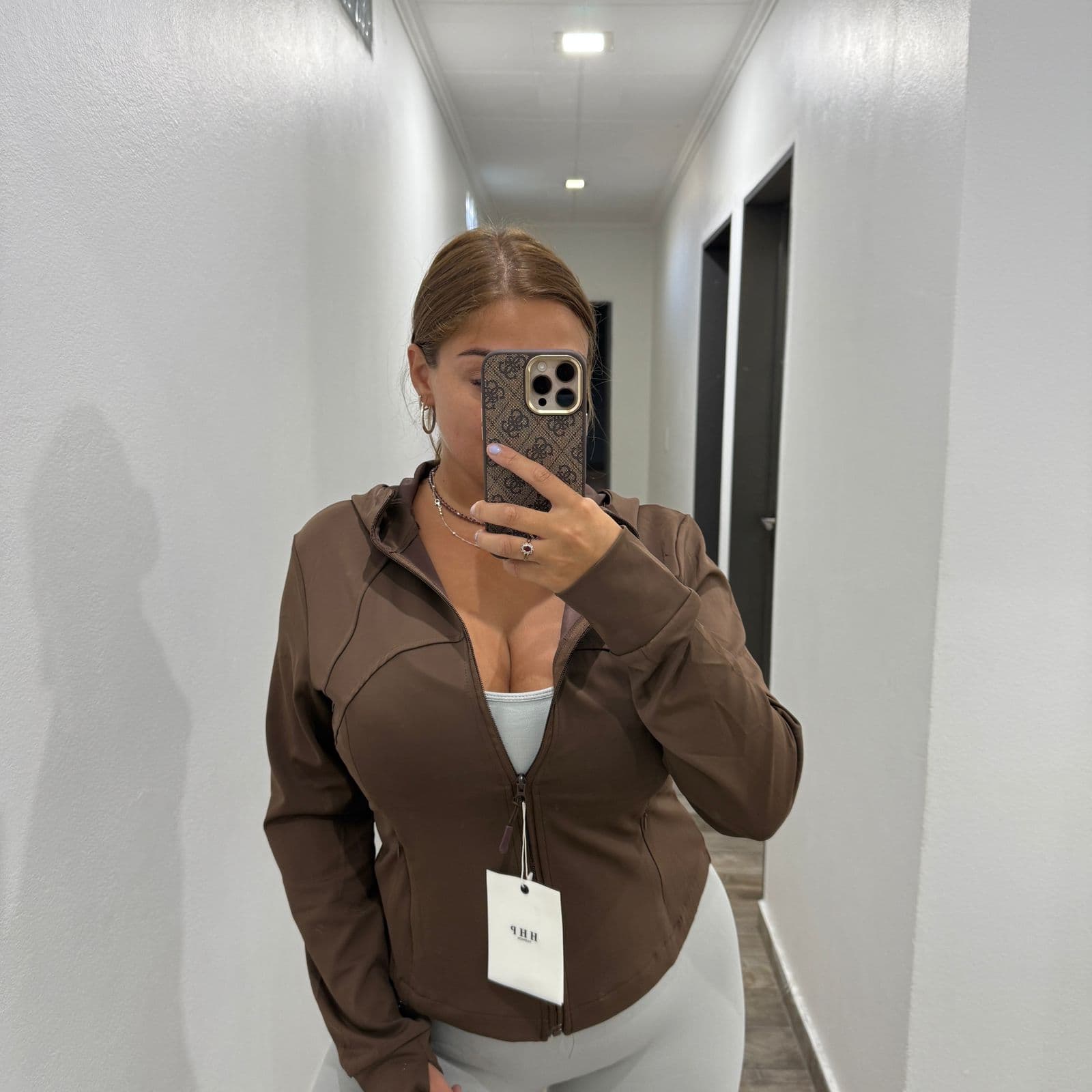 Campera deportiva Chocolate